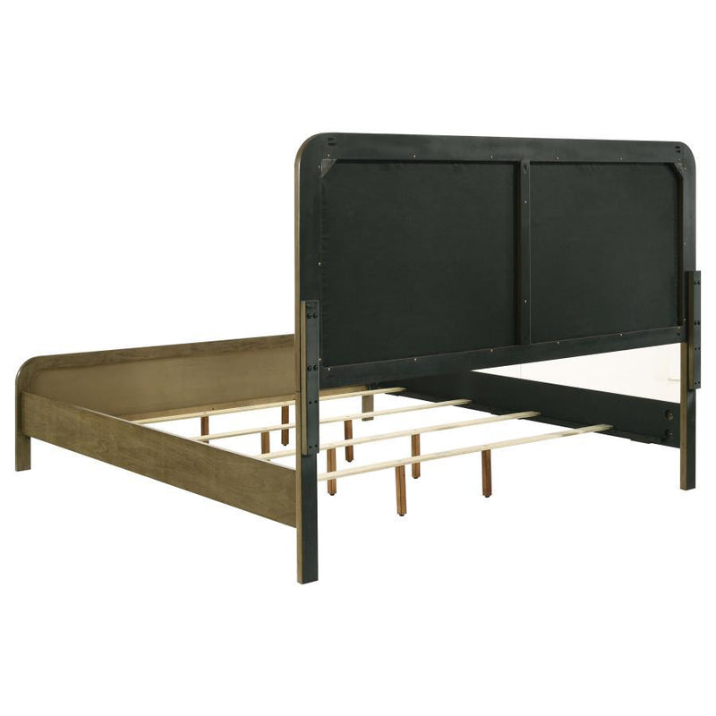 Amsbury Queen Upholstered Bed