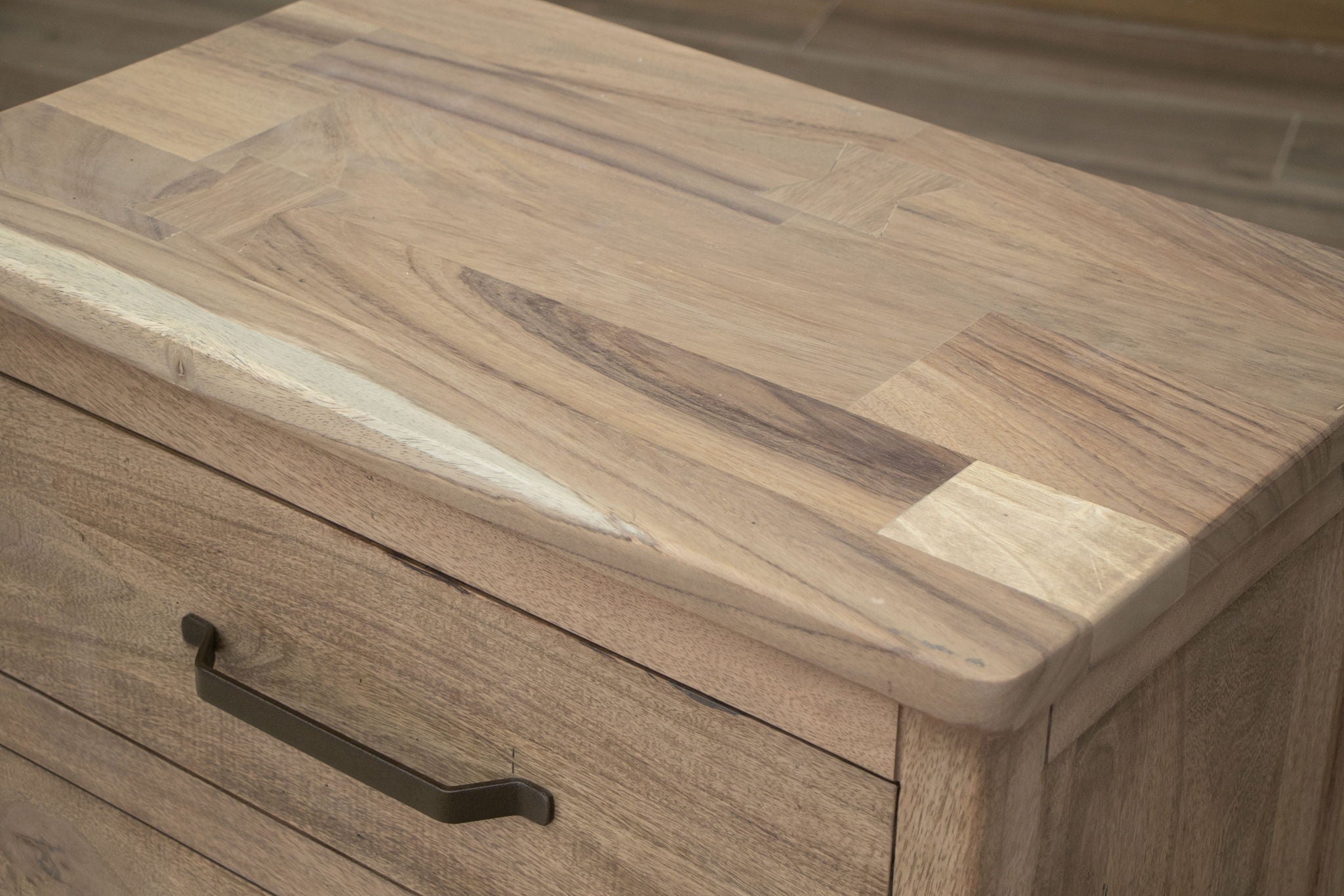 Natural Parota - 5 Drawer Chest - Brown Cappuccino