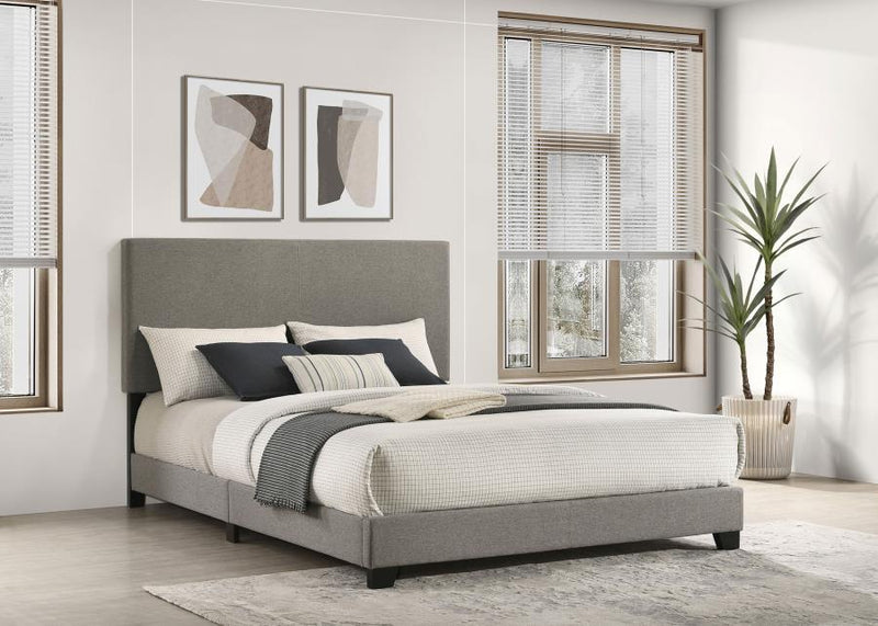 Dorian Upholstered Panel Bed