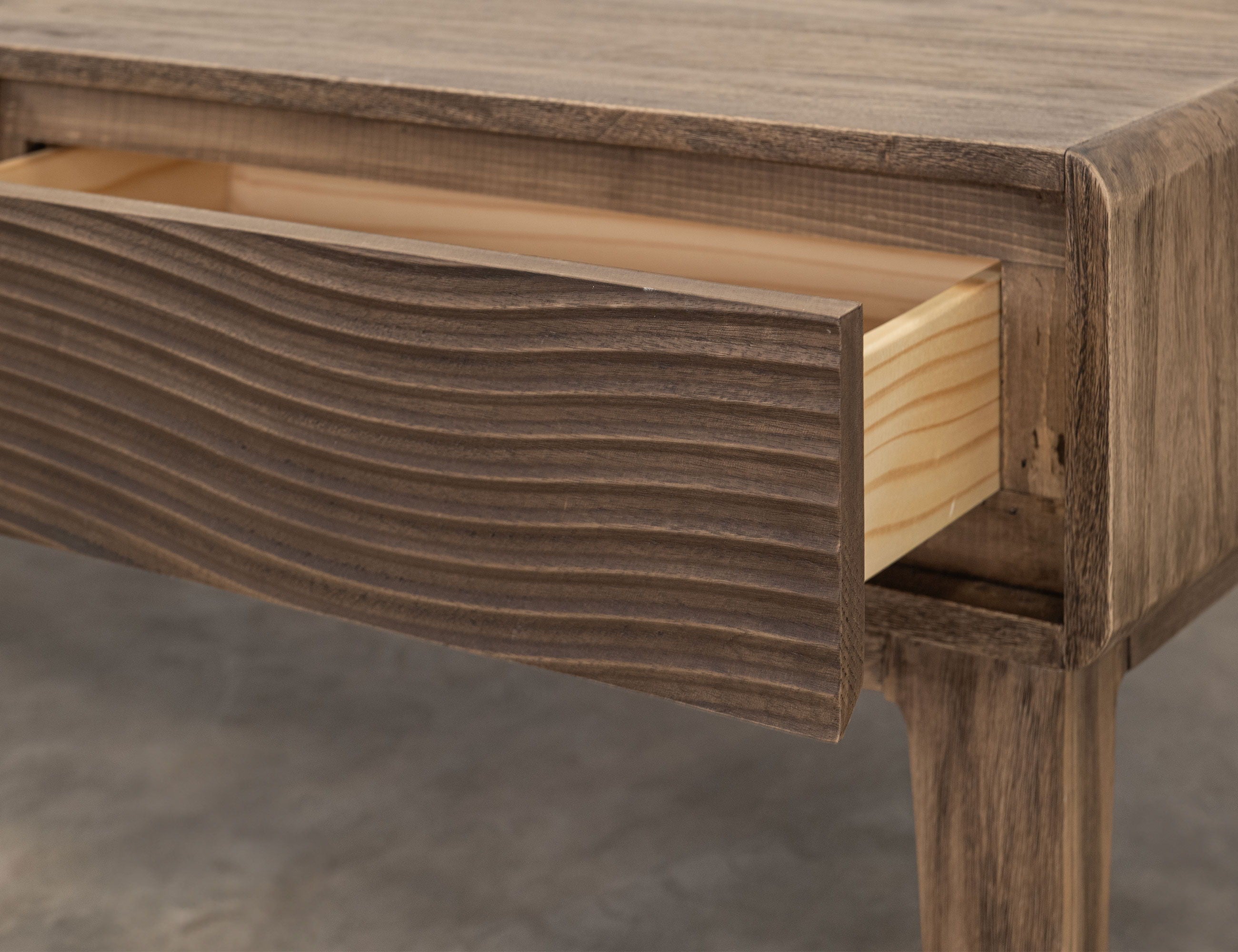 Olivia - End Table in Brown with 1 Drawer