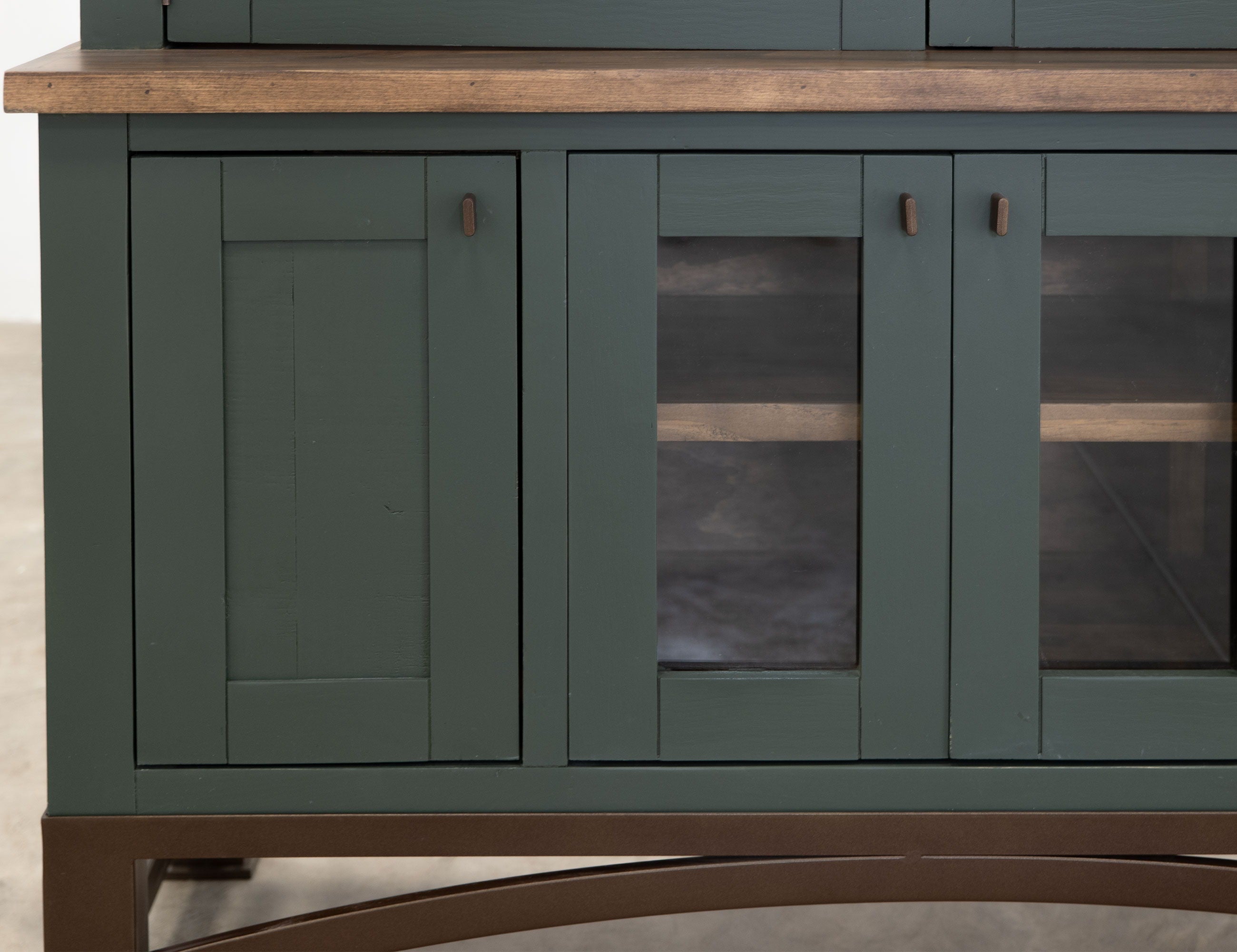 Obsidian 6-Door Hutch Cabinet