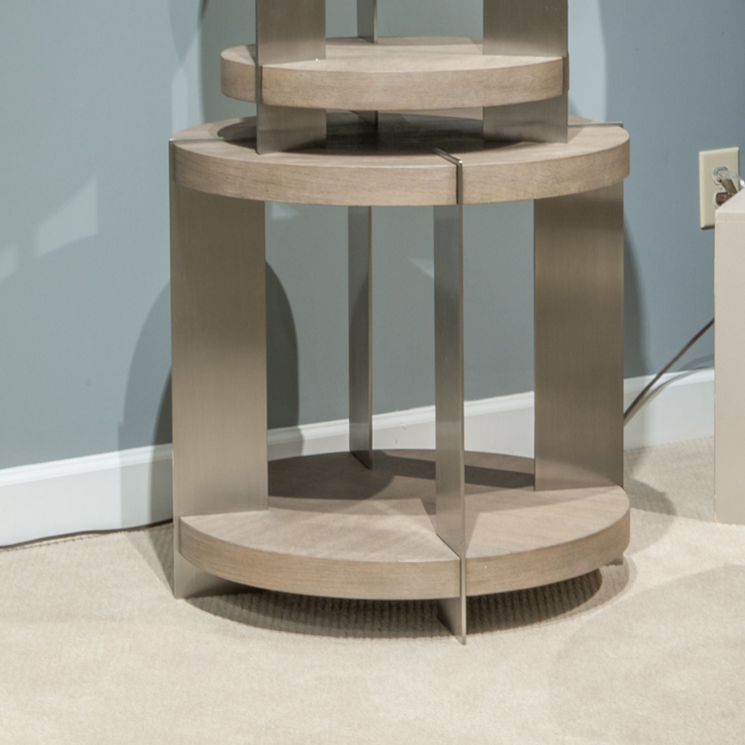 Harlow - Round End Table