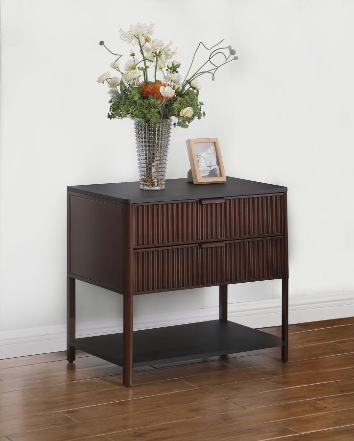 Zimmerlee - 2-Drawer Side Table with Shelf