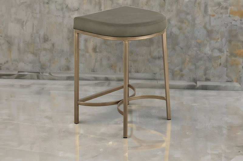 Mezquite IUP Stool – Stylish 24" Wooden Frame