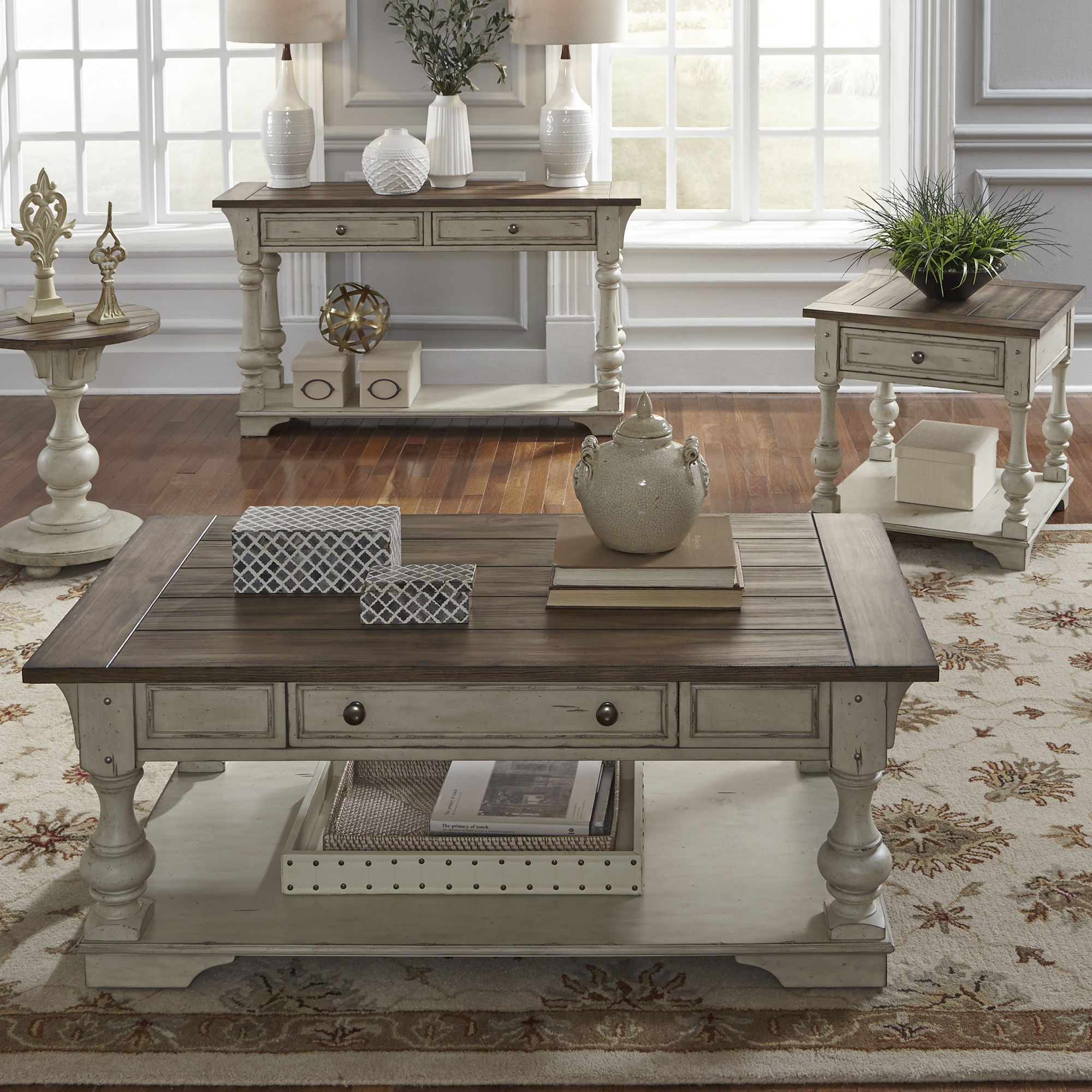Morgan Creek 3-Piece Table Set