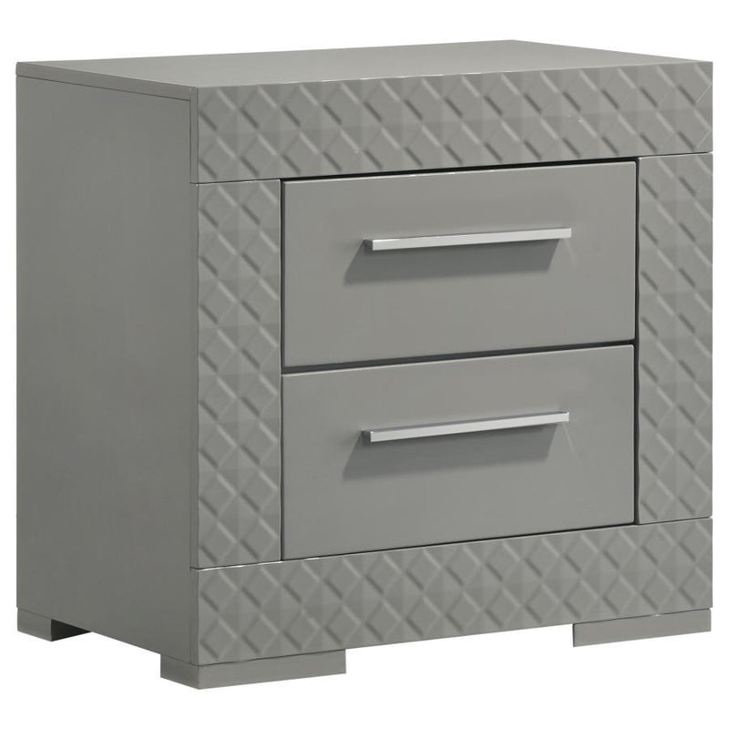 Ives Queen 4 PC Bedroom Set