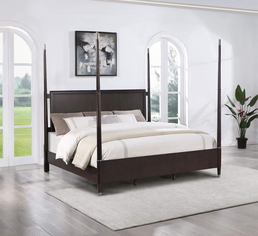Emberlyn Wood Poster Bed