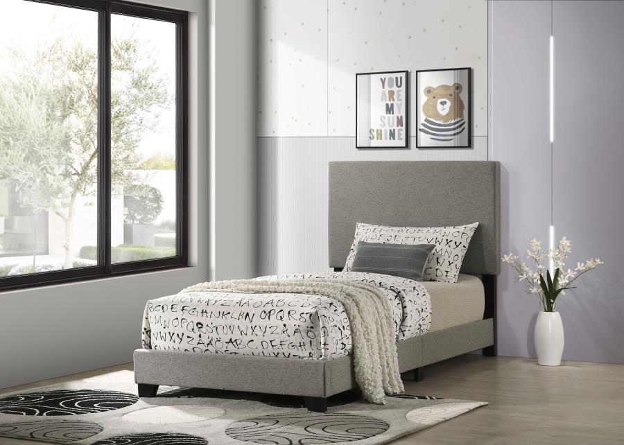 Dorian Upholstered Panel Bed