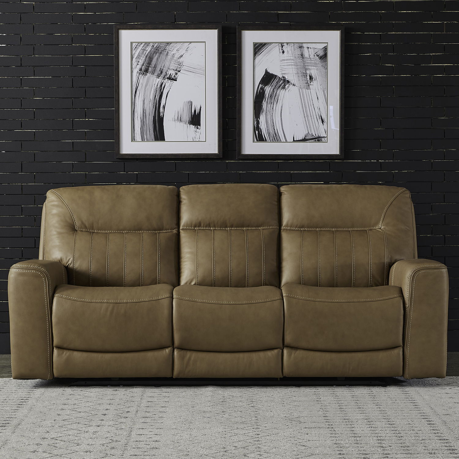 Bennett P2 & Zero Gravity Sofa