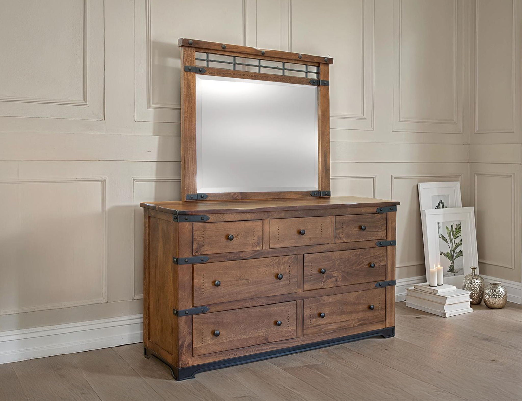 Parota Dresser – Cinnamon Brown, 7-Drawer