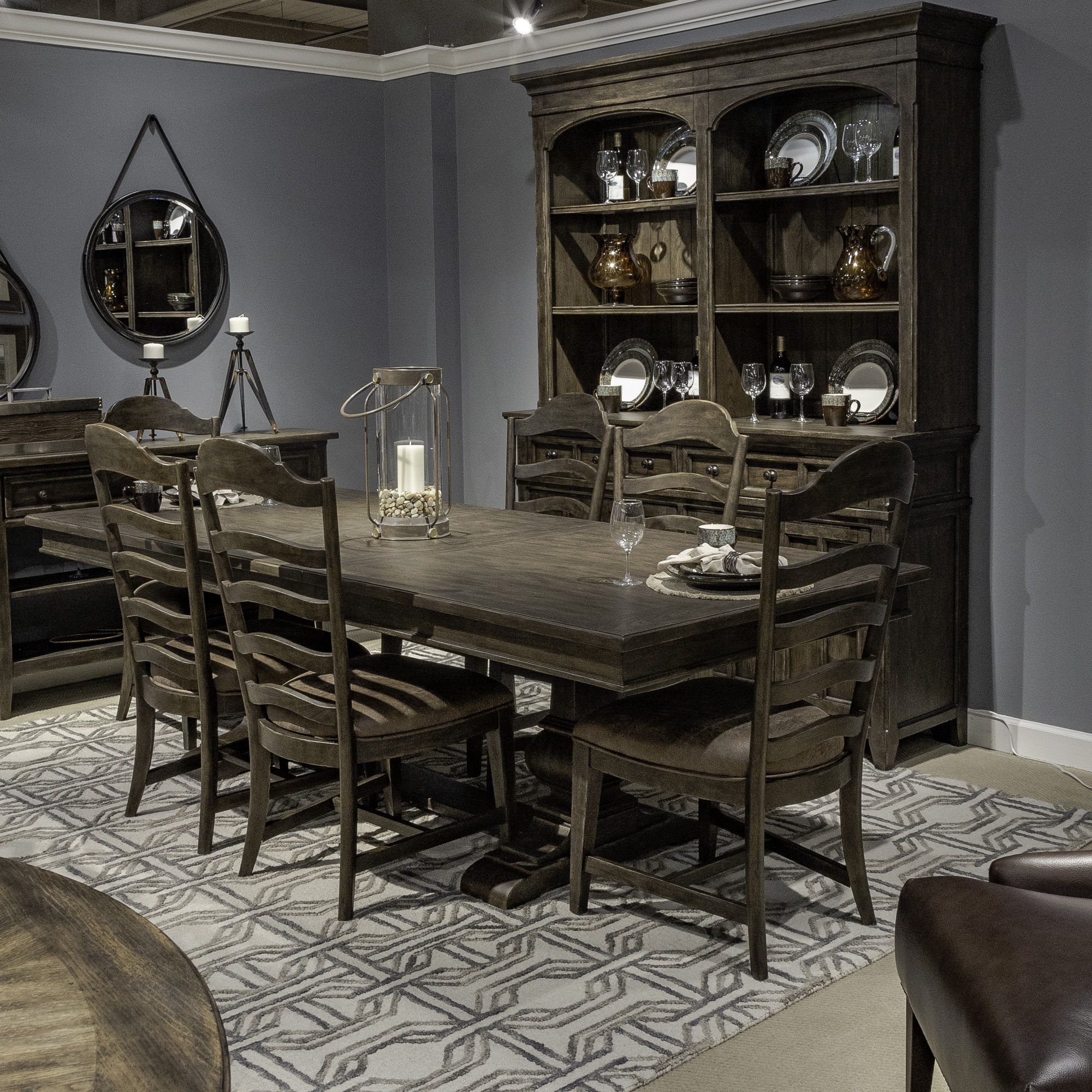 Paradise Valley Trestle Dining Table Set