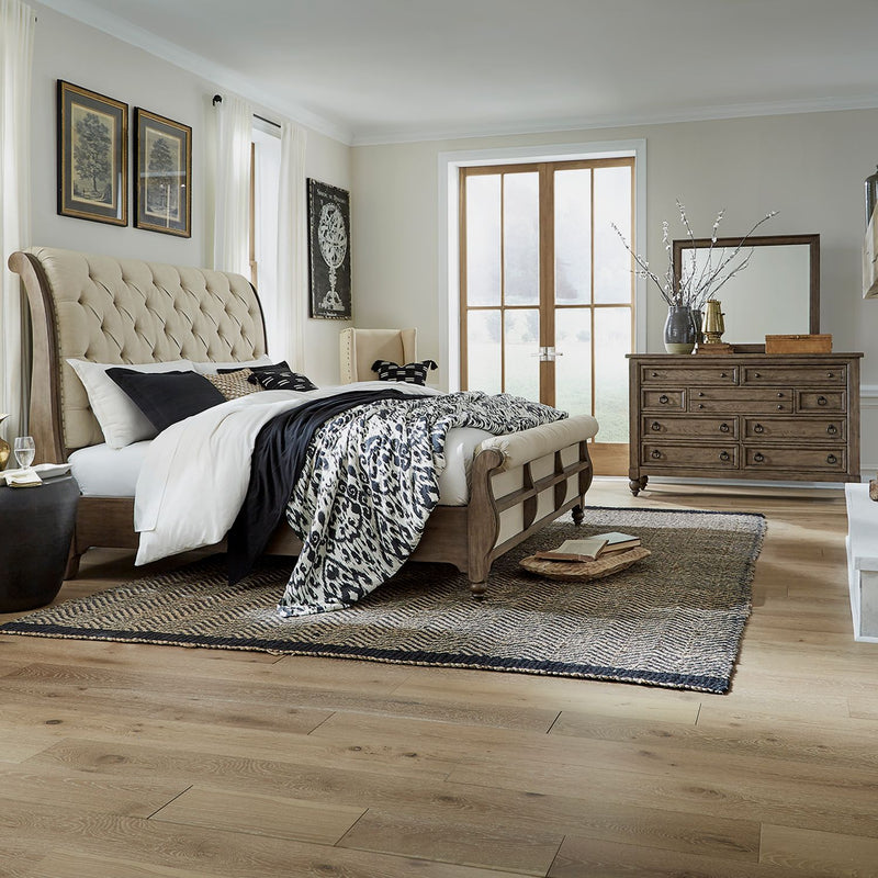 Americana Farmhouse Sleigh Bedroom Set
