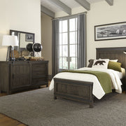 Thornwood Hills Panel Bed, Dresser & Mirror Set