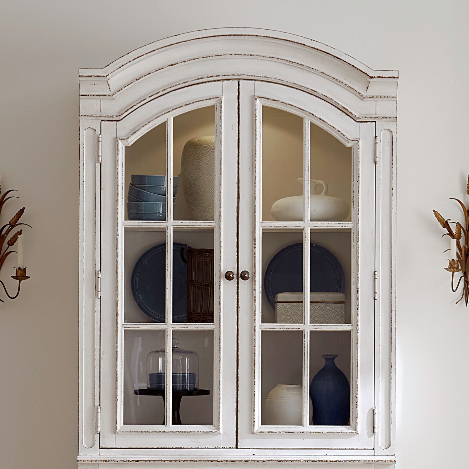 Magnolia Manor Bunching Display Cabinet Top