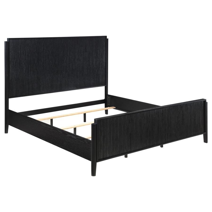 Brookmead Black Bedroom Set