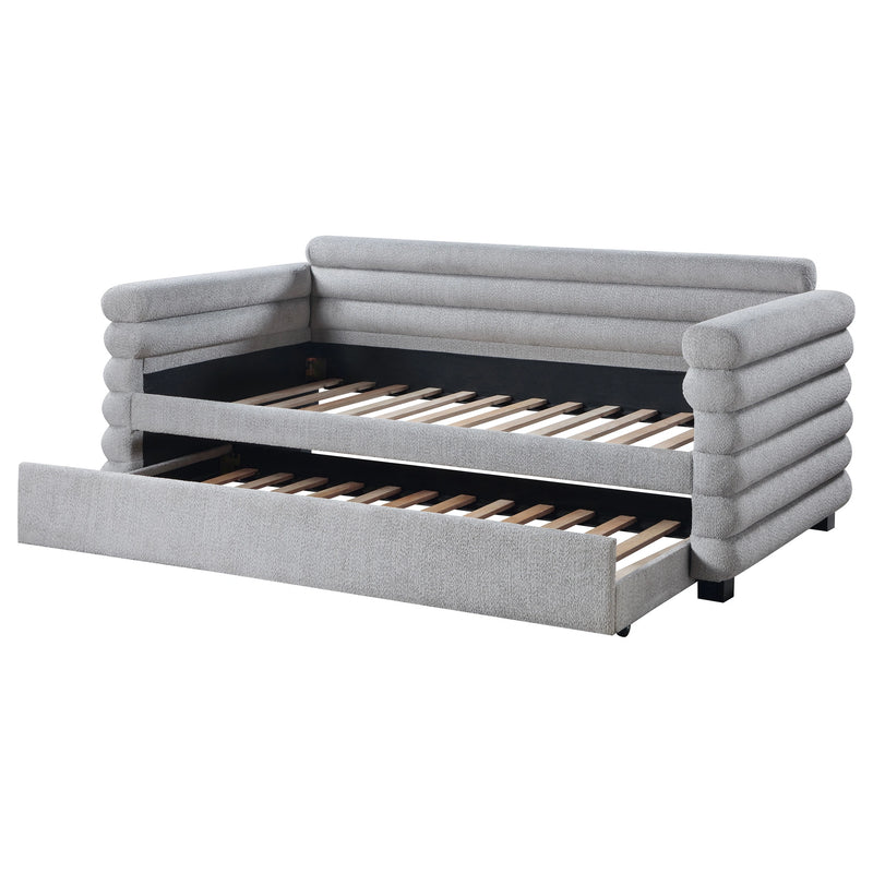 Patricia Daybed with Trundle