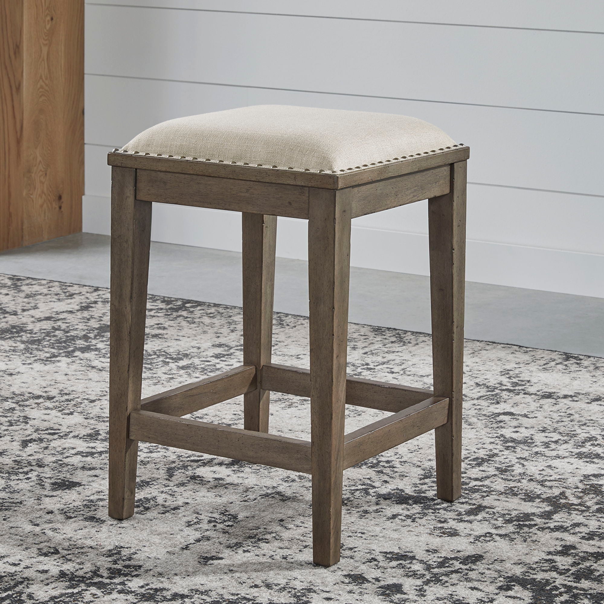 Americana Farmhouse Upholstered Console Stool