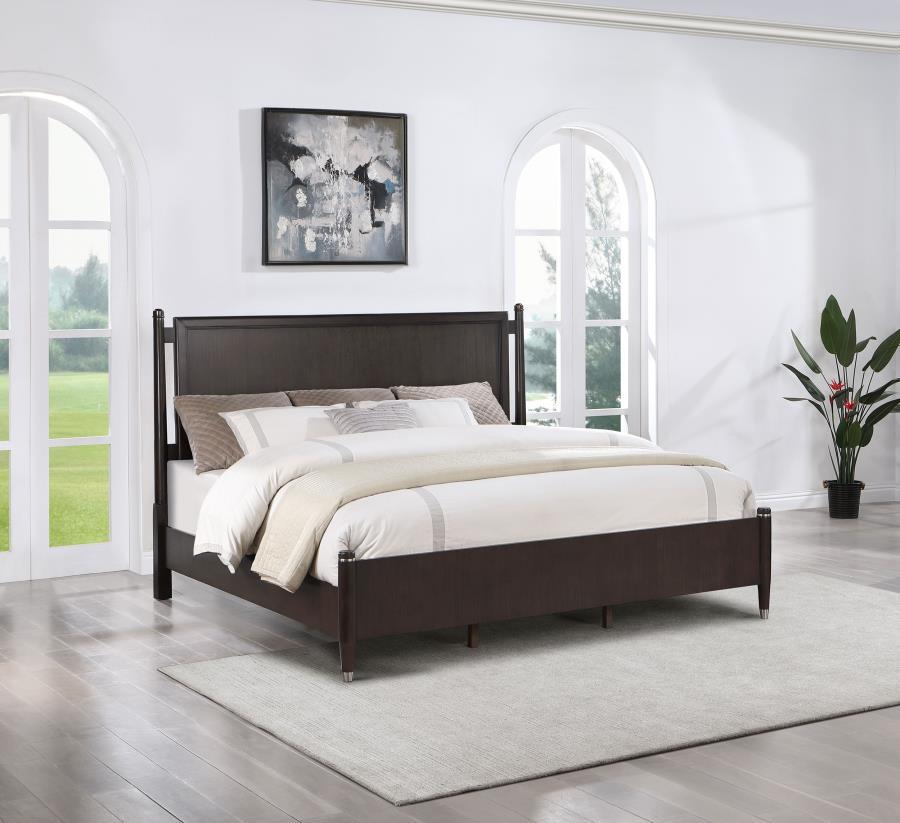 Emberlyn Wood Poster Bed