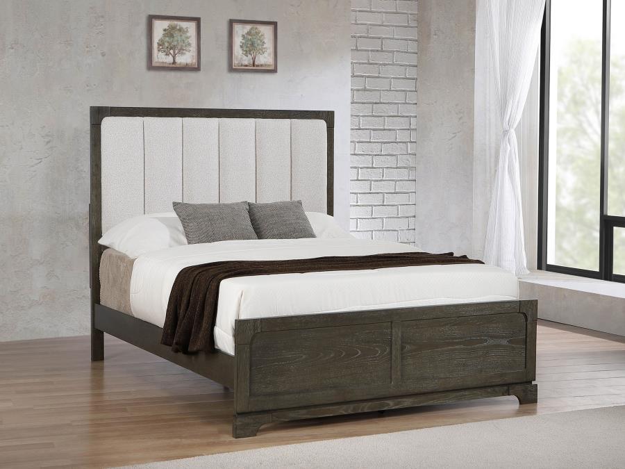 Gran Park Panel Bed in Dark Cocoa