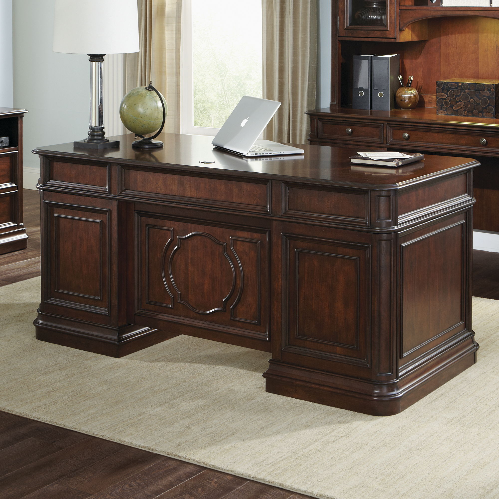 Manor Jr Executive Desk with Flip Down Keyboard Tray
