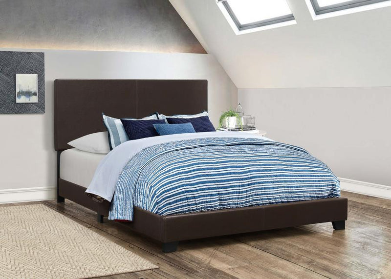 Dorian Upholstered Panel Bed