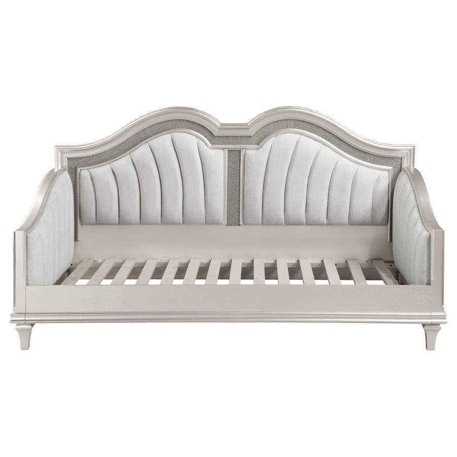 Evangeline Upholstered Twin Daybed