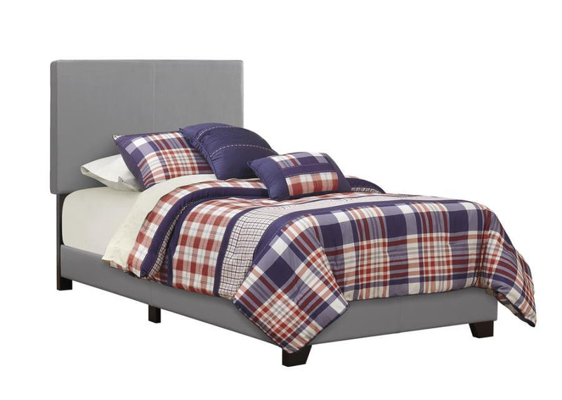 Dorian Upholstered Panel Bed