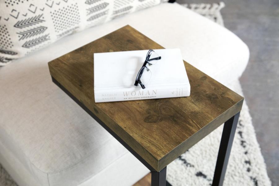 Beck C-Shape Sofa Side Table